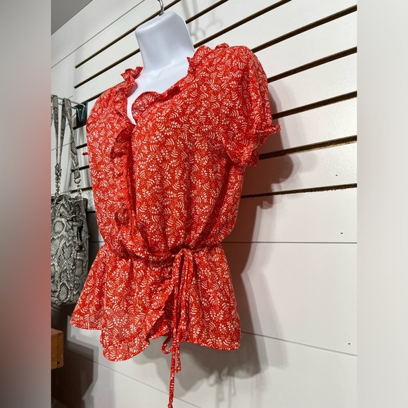 Sienna sky wrap-style blouse - Picture 3 of 8